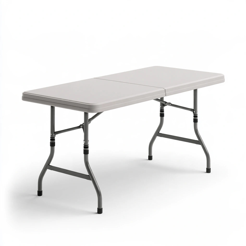 Table pliante polyvalente Dolvica en gris clair, avec lignes épurées, positionnée en diagonale pour usage pratique et moderne.